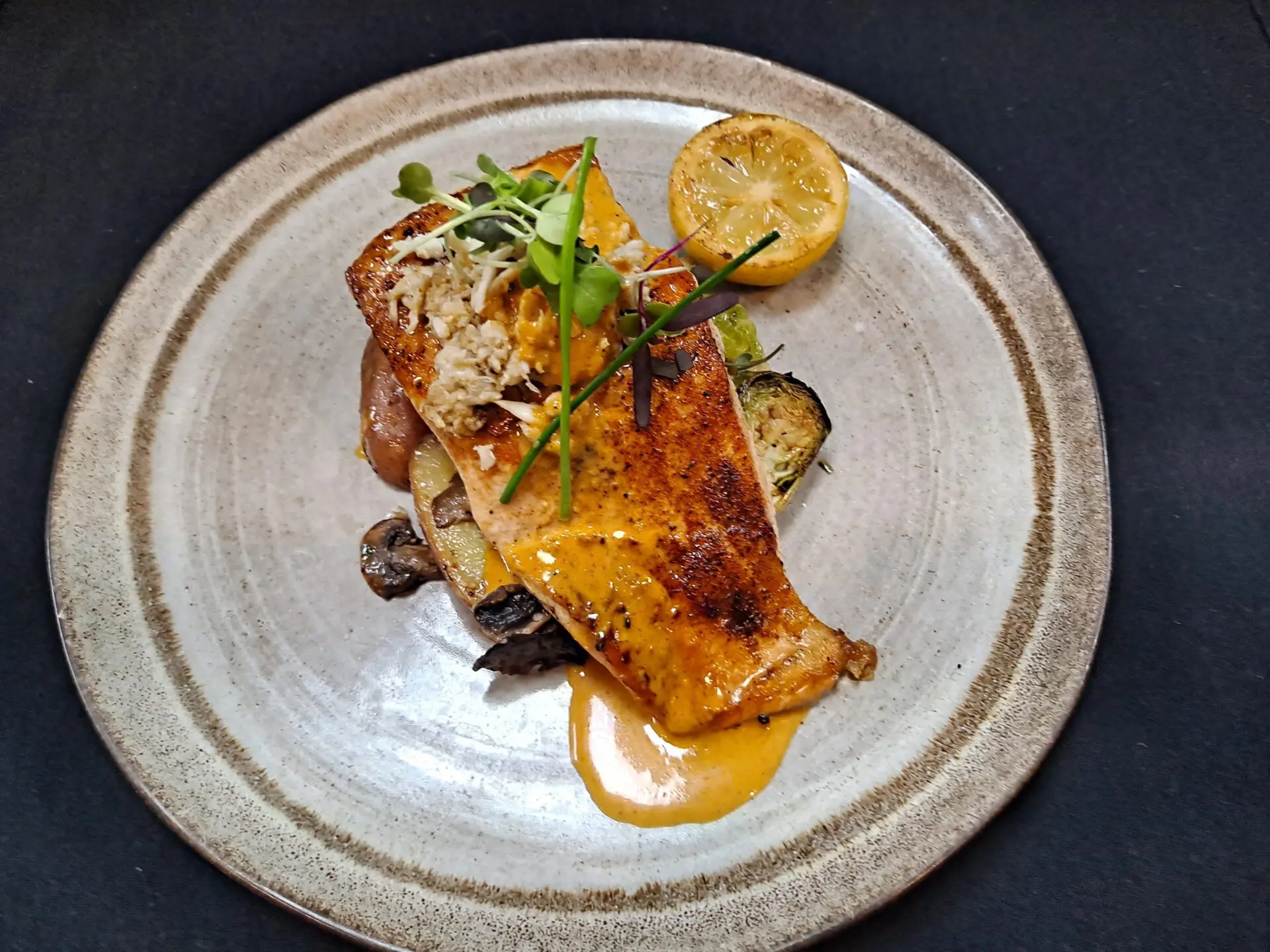 1 23 - Serrato's Steakhouse | Fine Dining Restaurant in Brentwood
